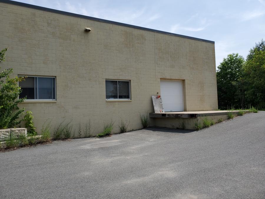 24 Lomar Park Drive, Pepperell, MA 01463